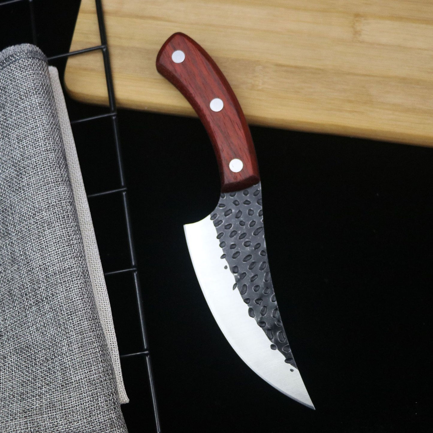 Boning knife