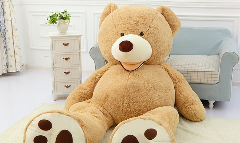 Giant love bear