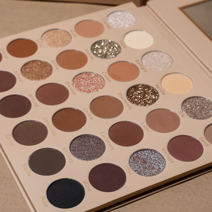 Nude Dream: Effortless Chic Shadows