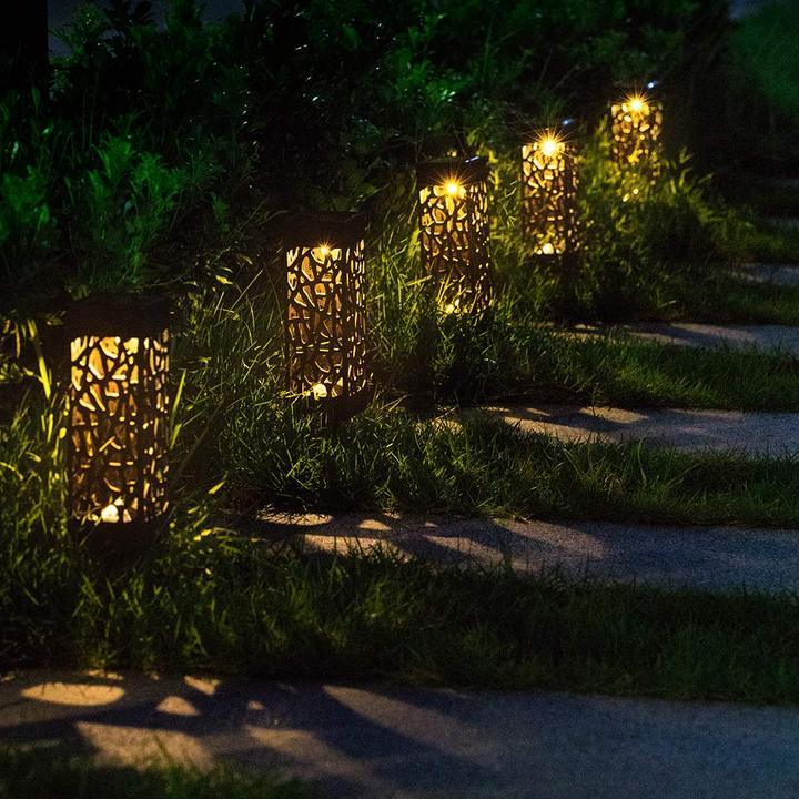 Solar Garden Light